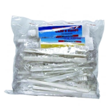 Escova Dental Club Pet com 2 Cremes Dentais
